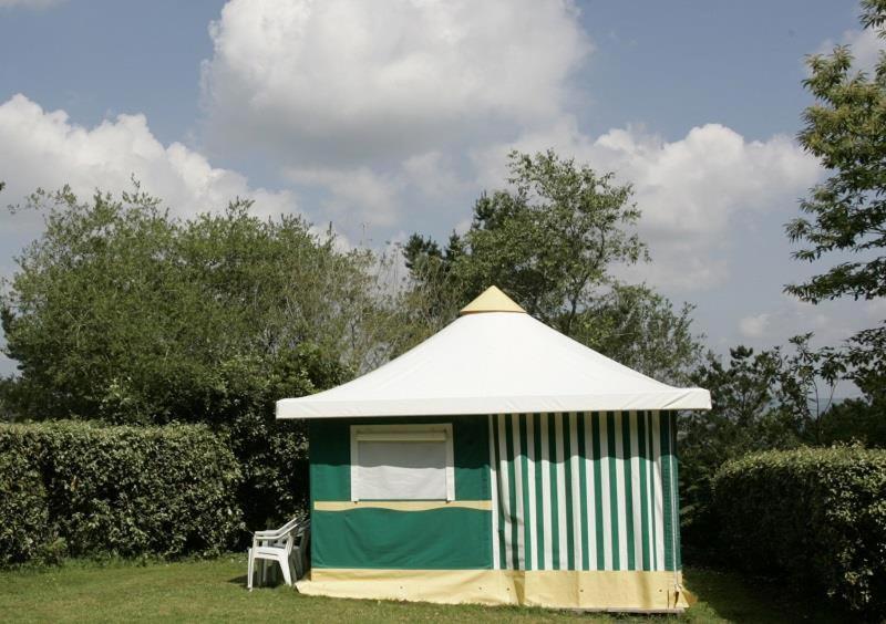 Camping Humawaka 阿尔蒂比河畔孔普斯 外观 照片